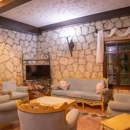 Kordelya Hotel